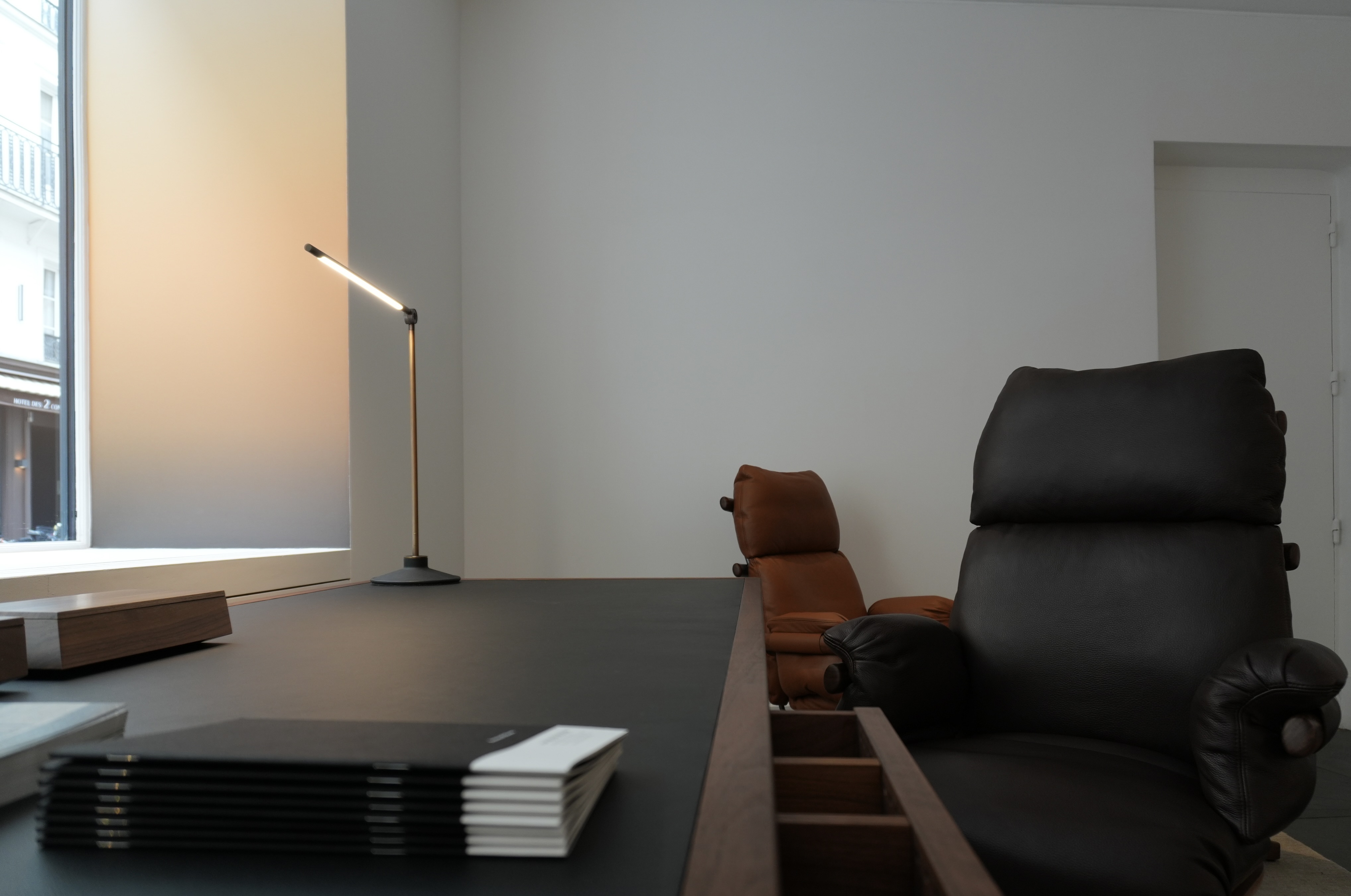 Le Bureau selon BassamFellows