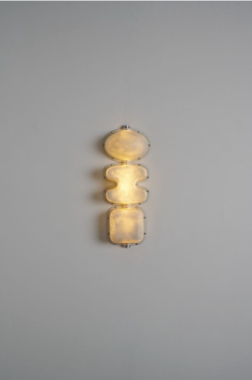 LANTER STACK SCONCE - FLUSH par Anna Karlin
