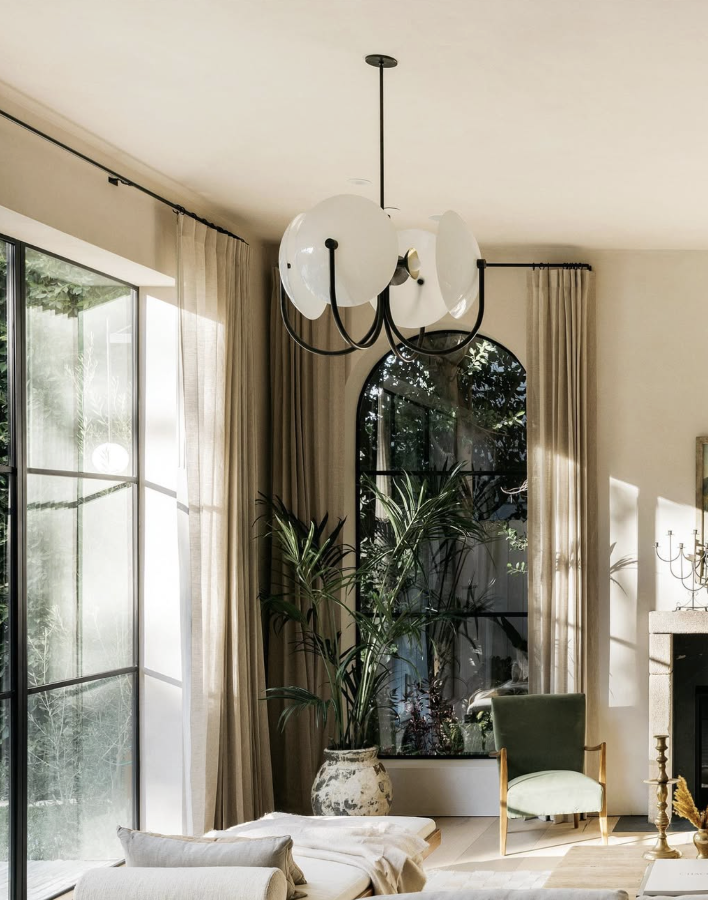 APERTURE 4 20 par Allied Maker