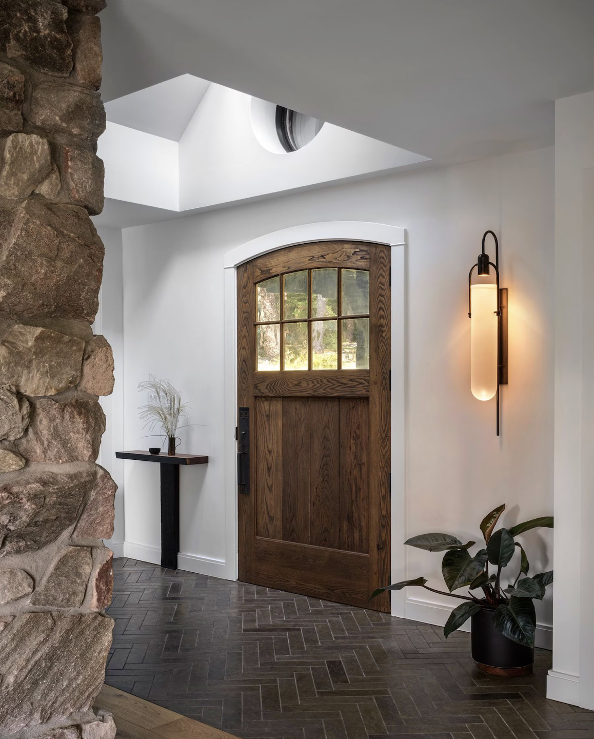 ARC WELL SCONCE 22 par Allied Maker