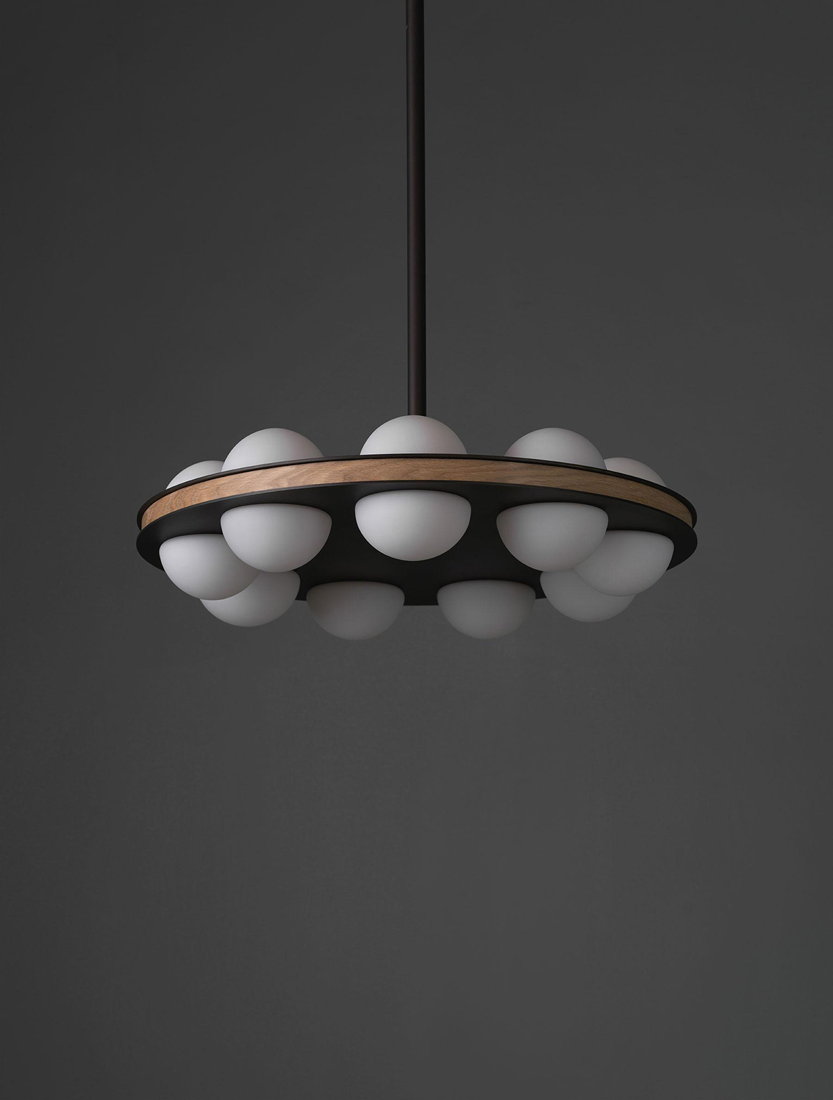 ARRAY 9 CHANDELIER par Allied Maker