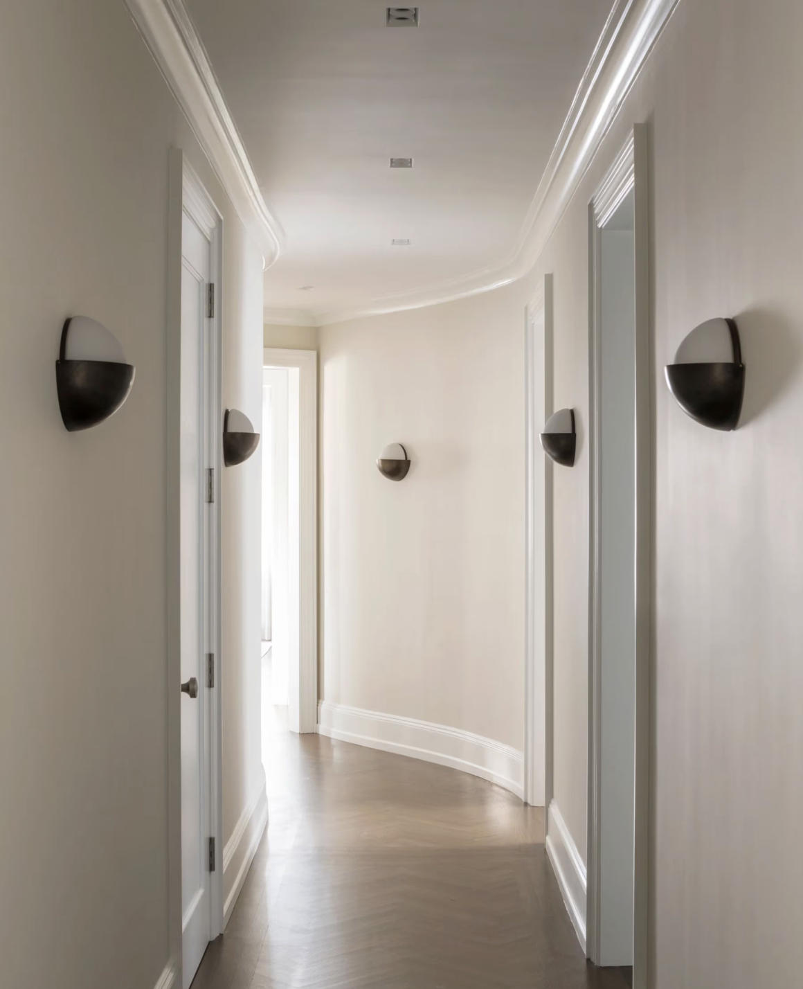 AXIS SCONCE par Allied Maker