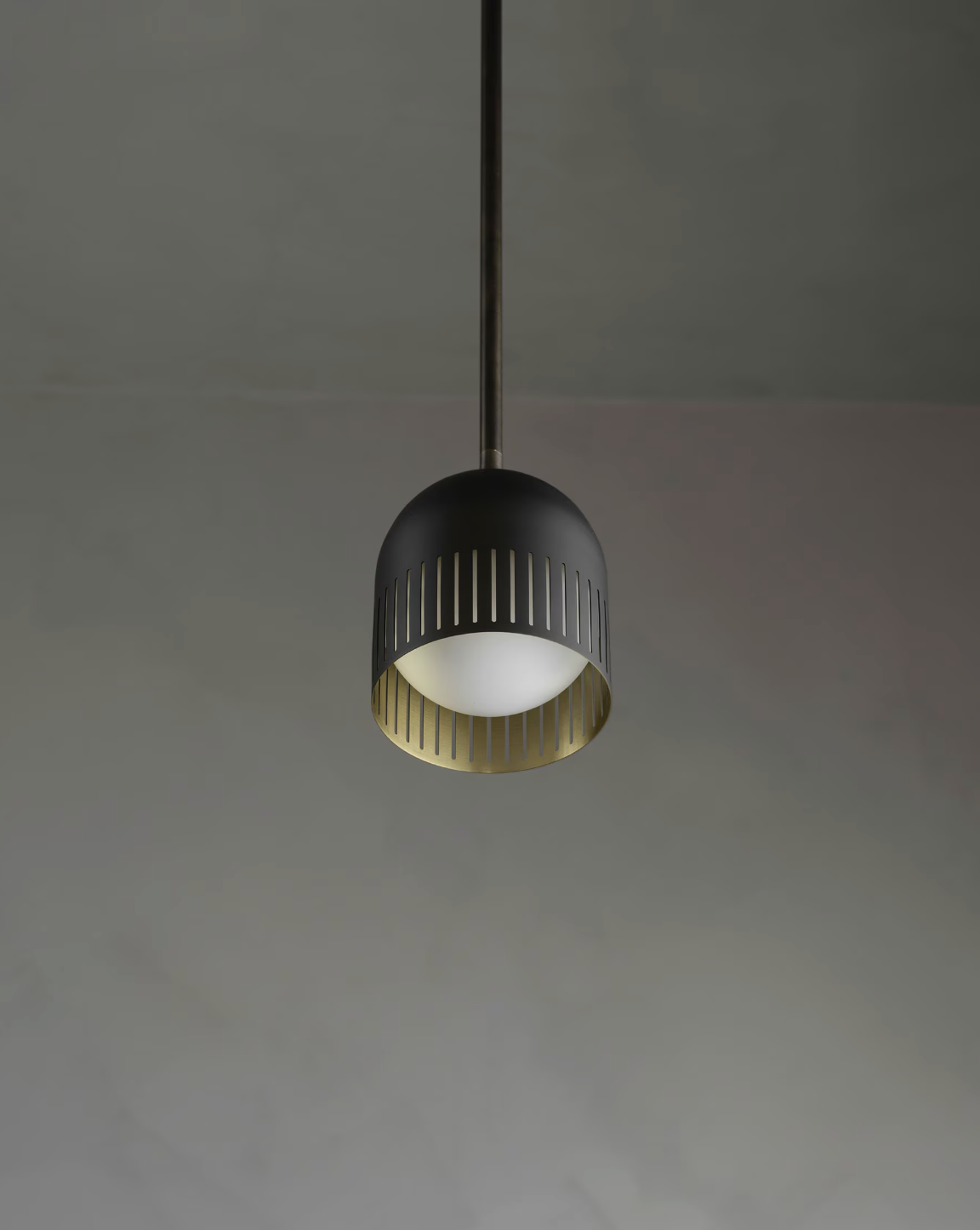 BISHOP PENDANT par Allied Maker