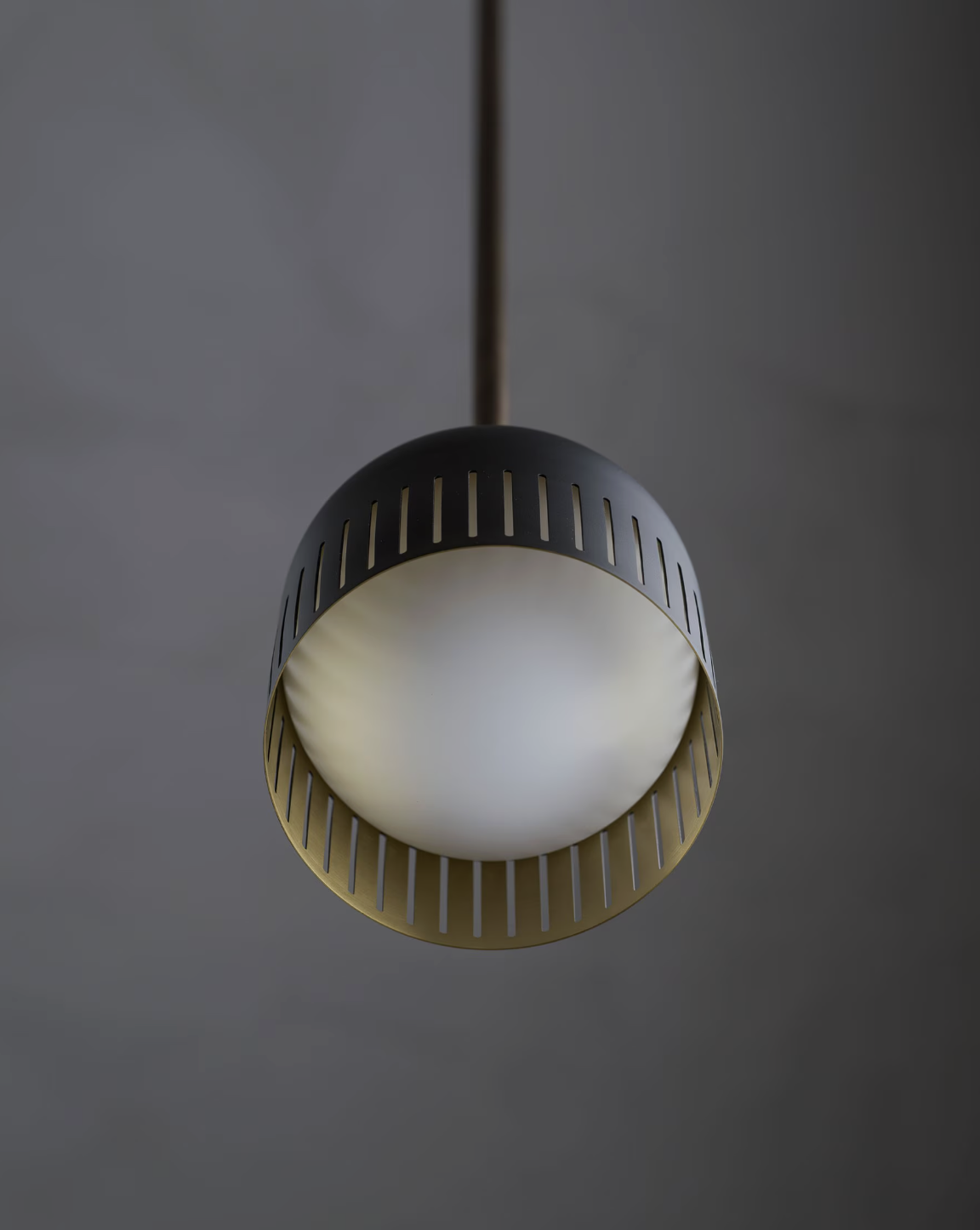 BISHOP PENDANT par Allied Maker