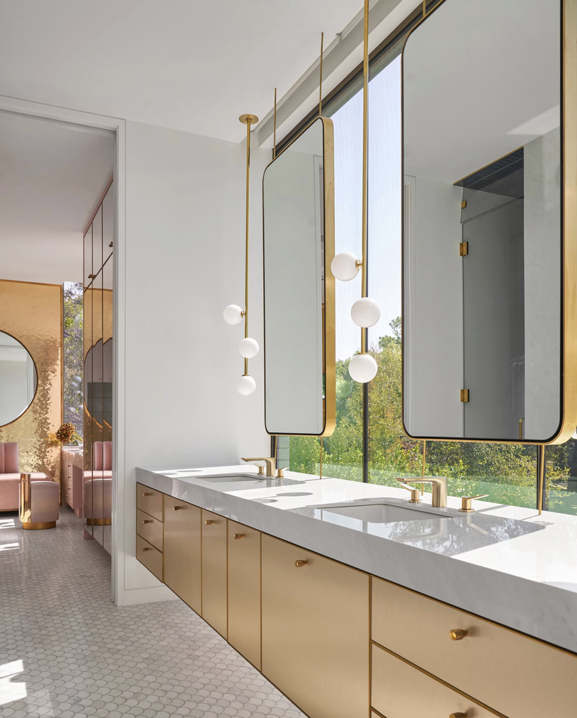 BLOOM 3 par Allied Maker