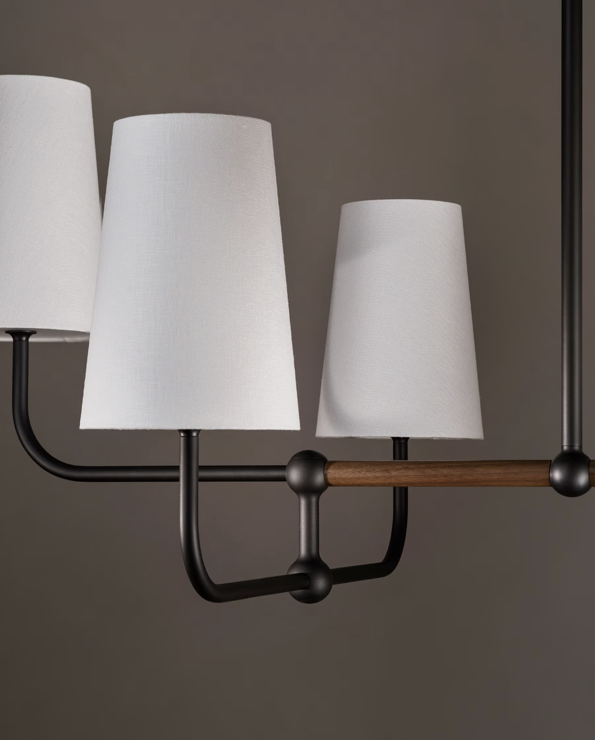 BOLA 6 CHANDELIER par Allied Maker