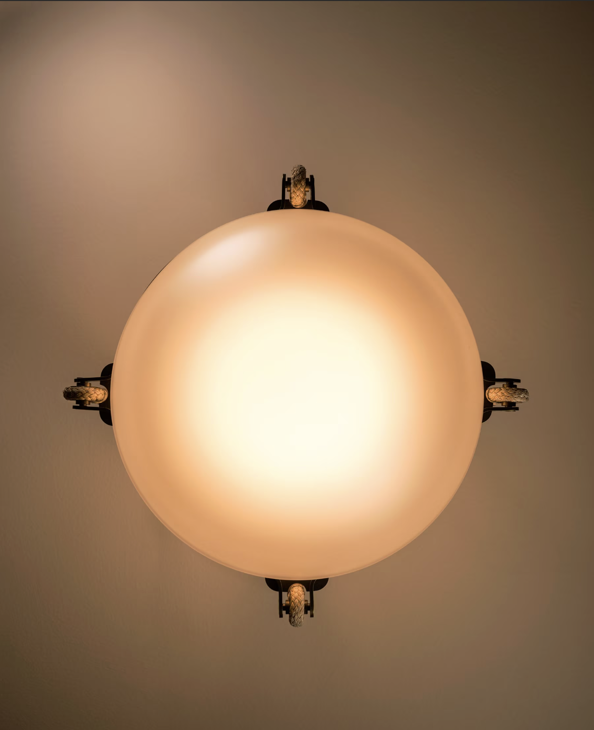 BUOY FLUSH MOUNT par Allied Maker