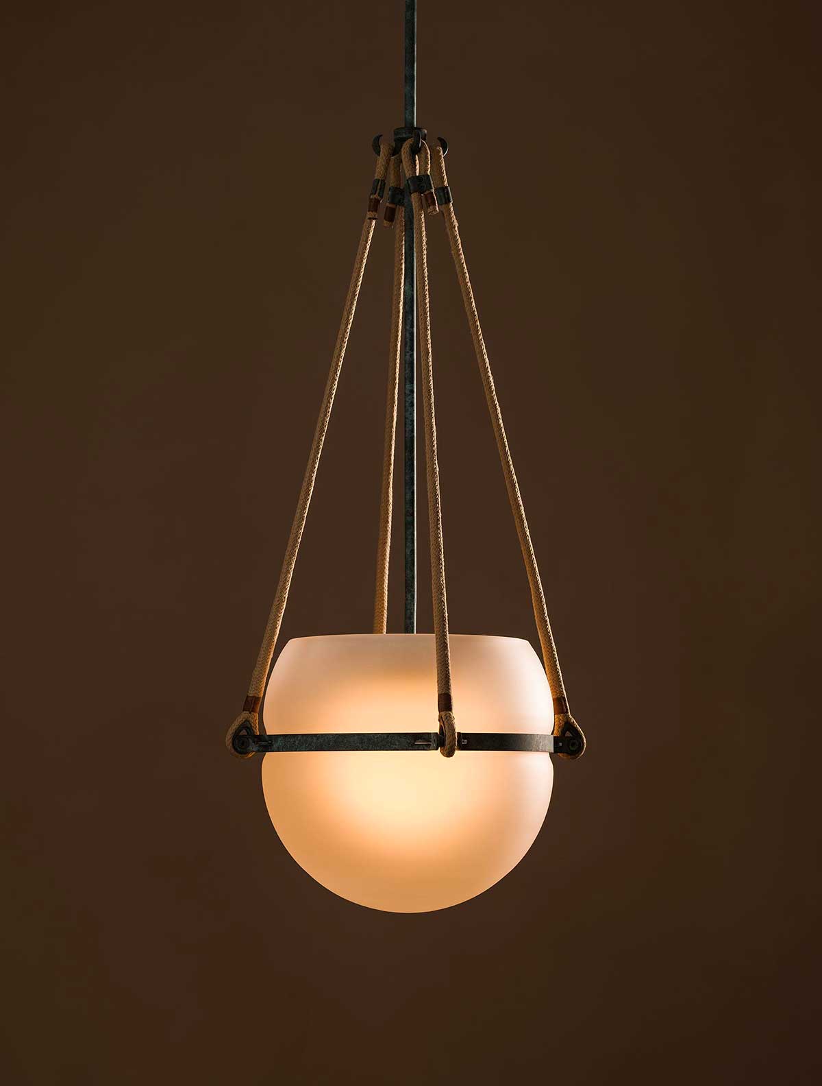 BUOY PENDANT par Allied Maker