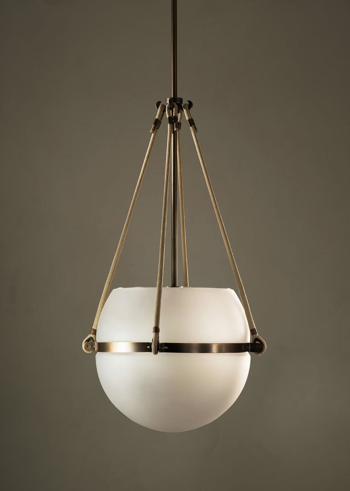 BUOY PENDANT 20 par Allied Maker