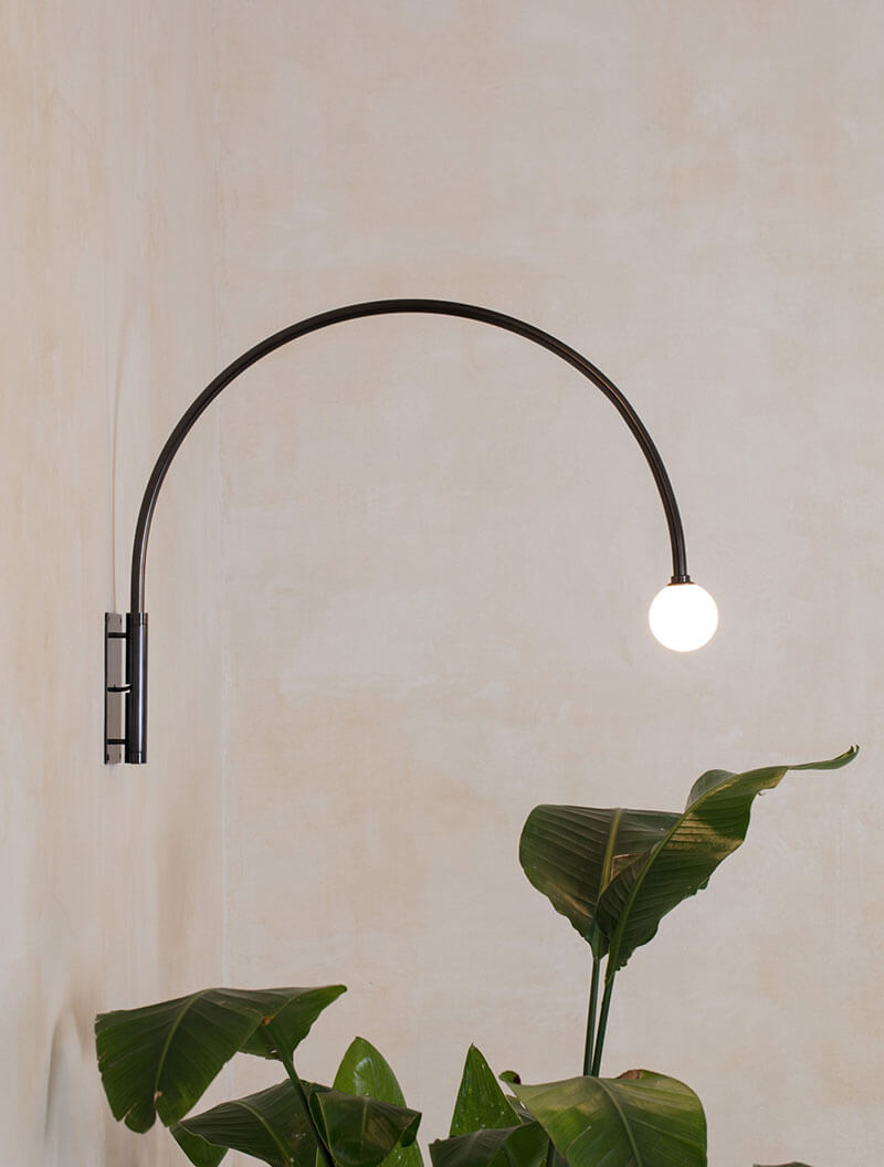 CONTOUR WALL LAMP 22 par Allied Maker