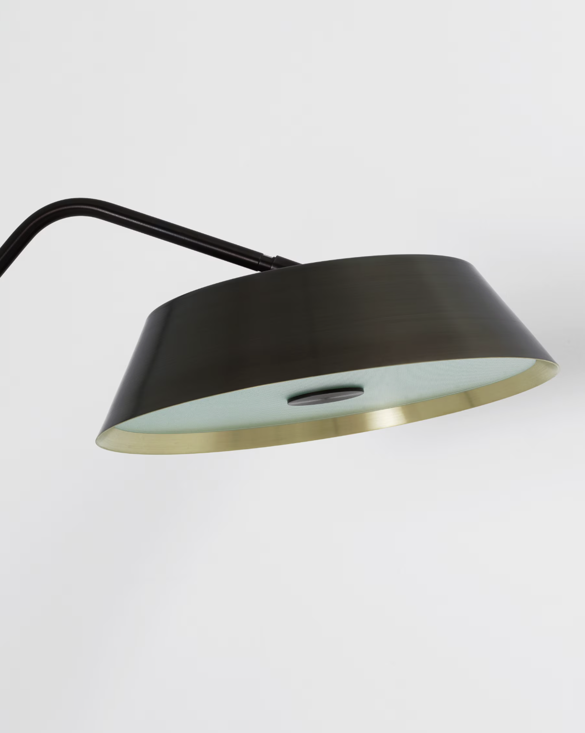 CRANE WALL LAMP par Allied Maker