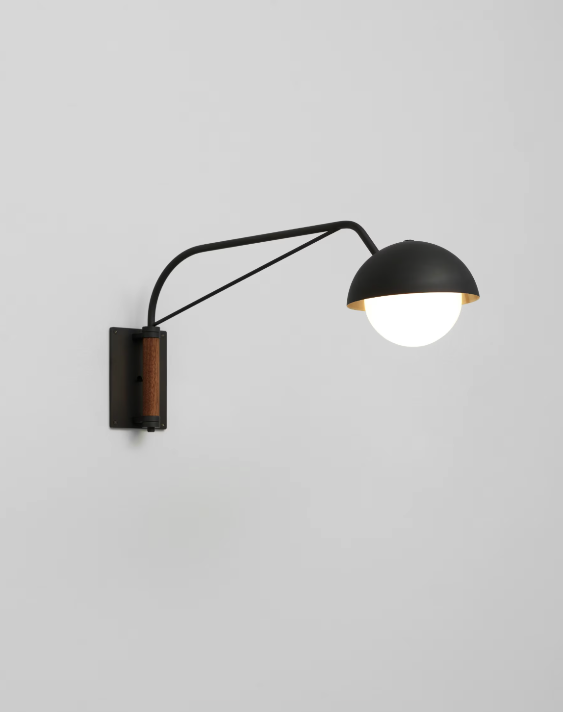 DOME WALL LAMP par Allied Maker