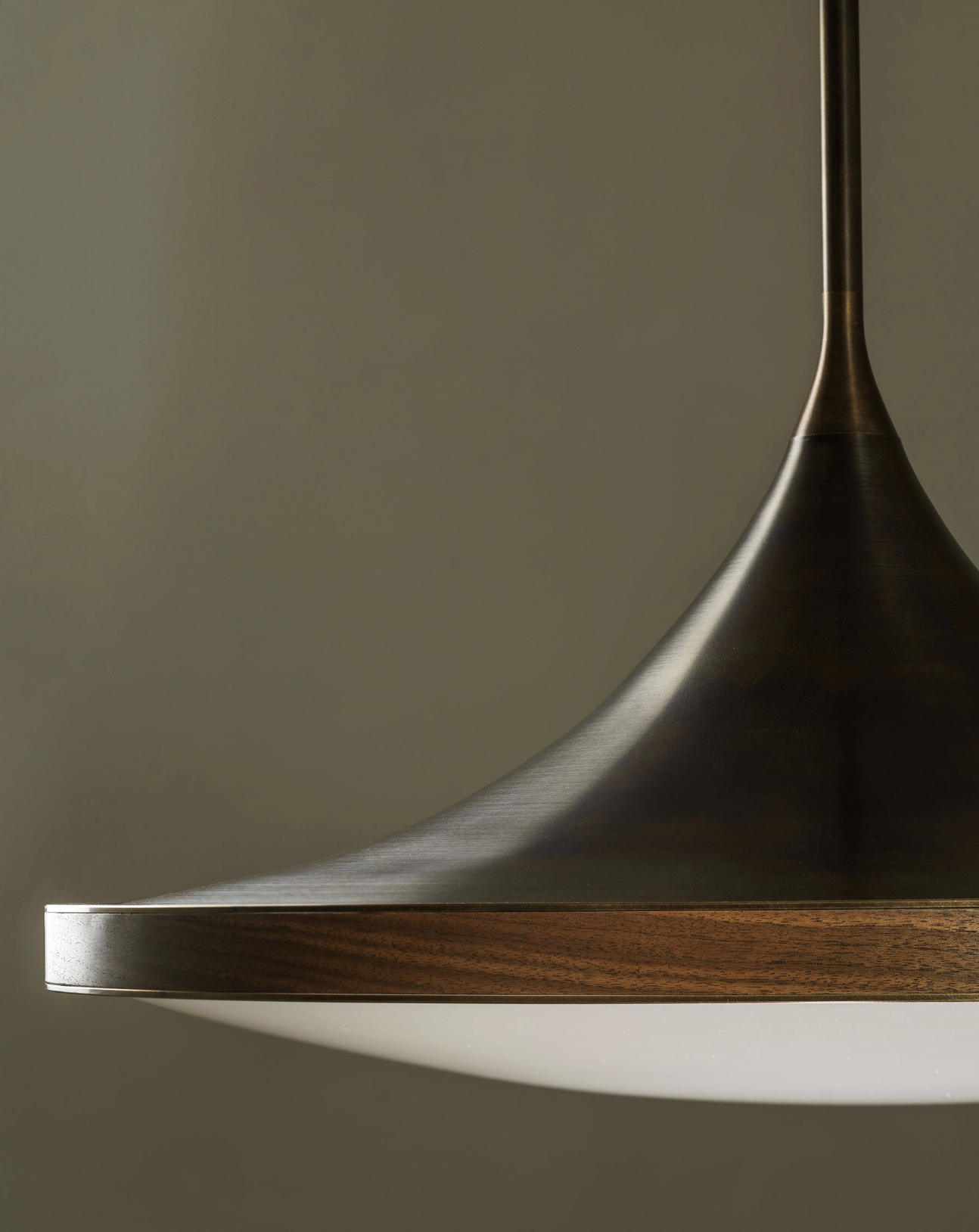 DRIFT PENDANT 30 par Allied Maker