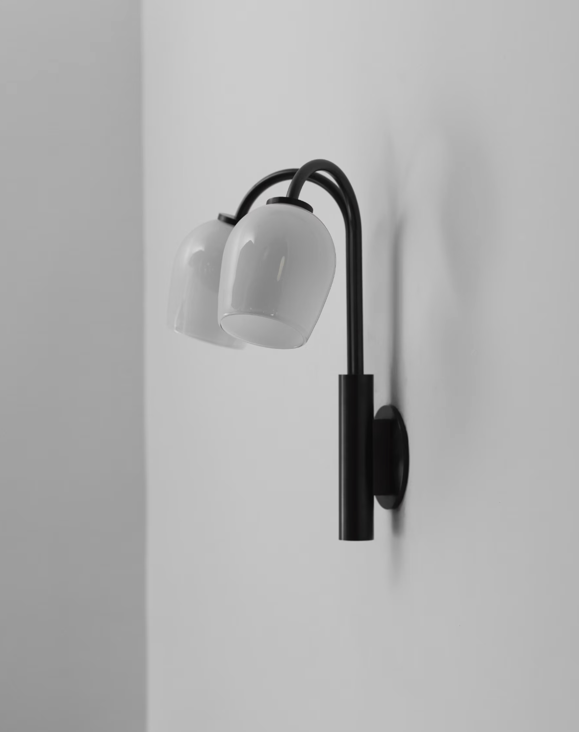 DUAL CRUX SCONCE par Allied Maker