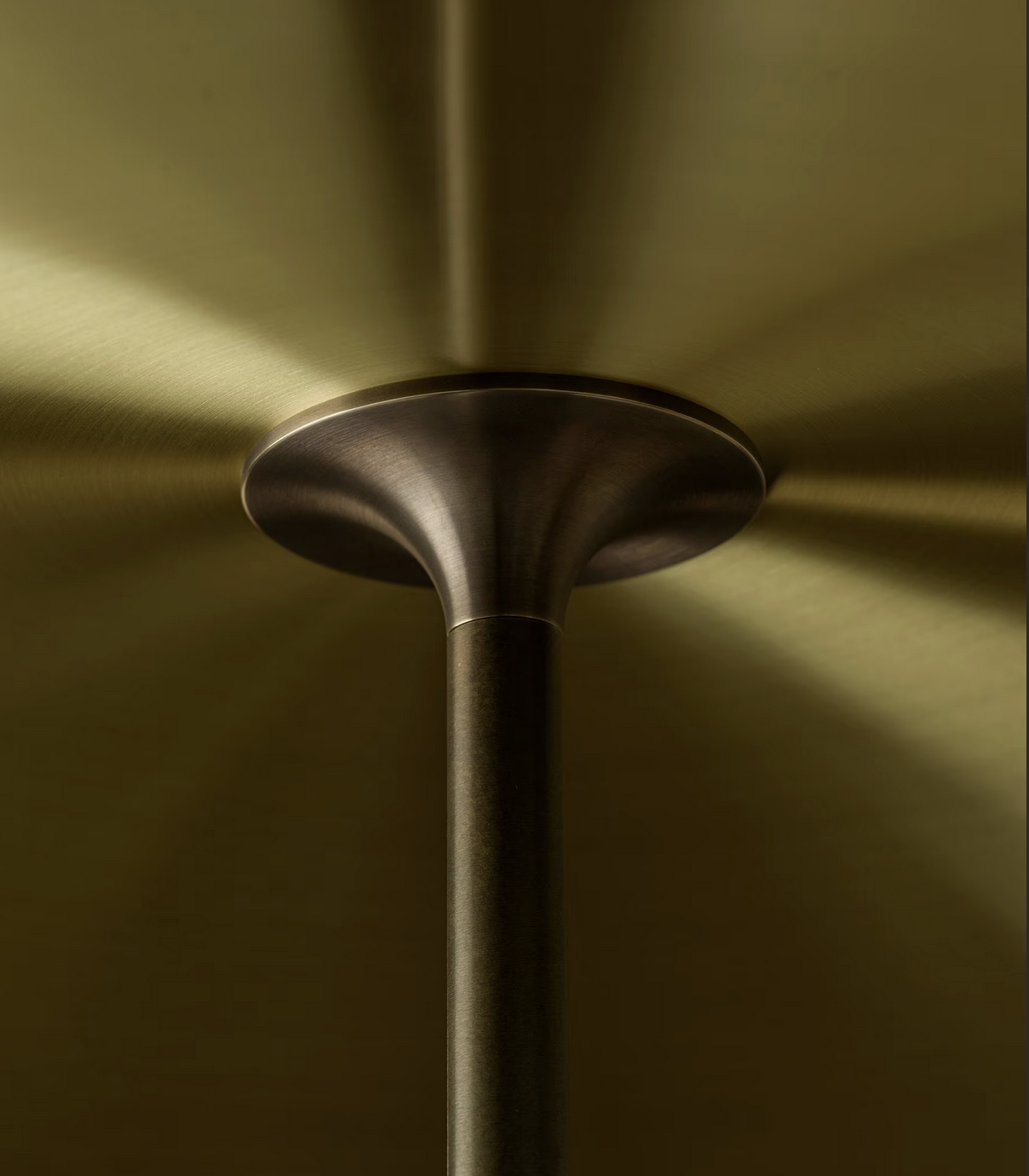 EWING PENDANT par Allied Maker