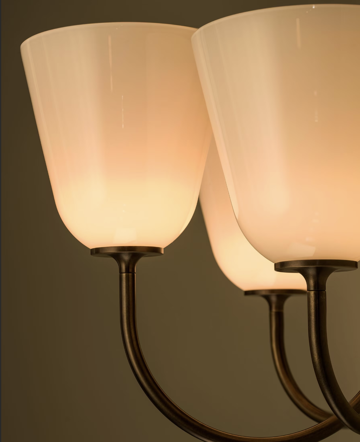 EWING SCONCE par Allied Maker