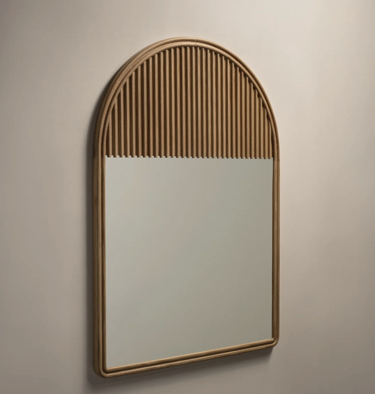FRINGE MIRROR ARCHED 42 par Roll & Hill