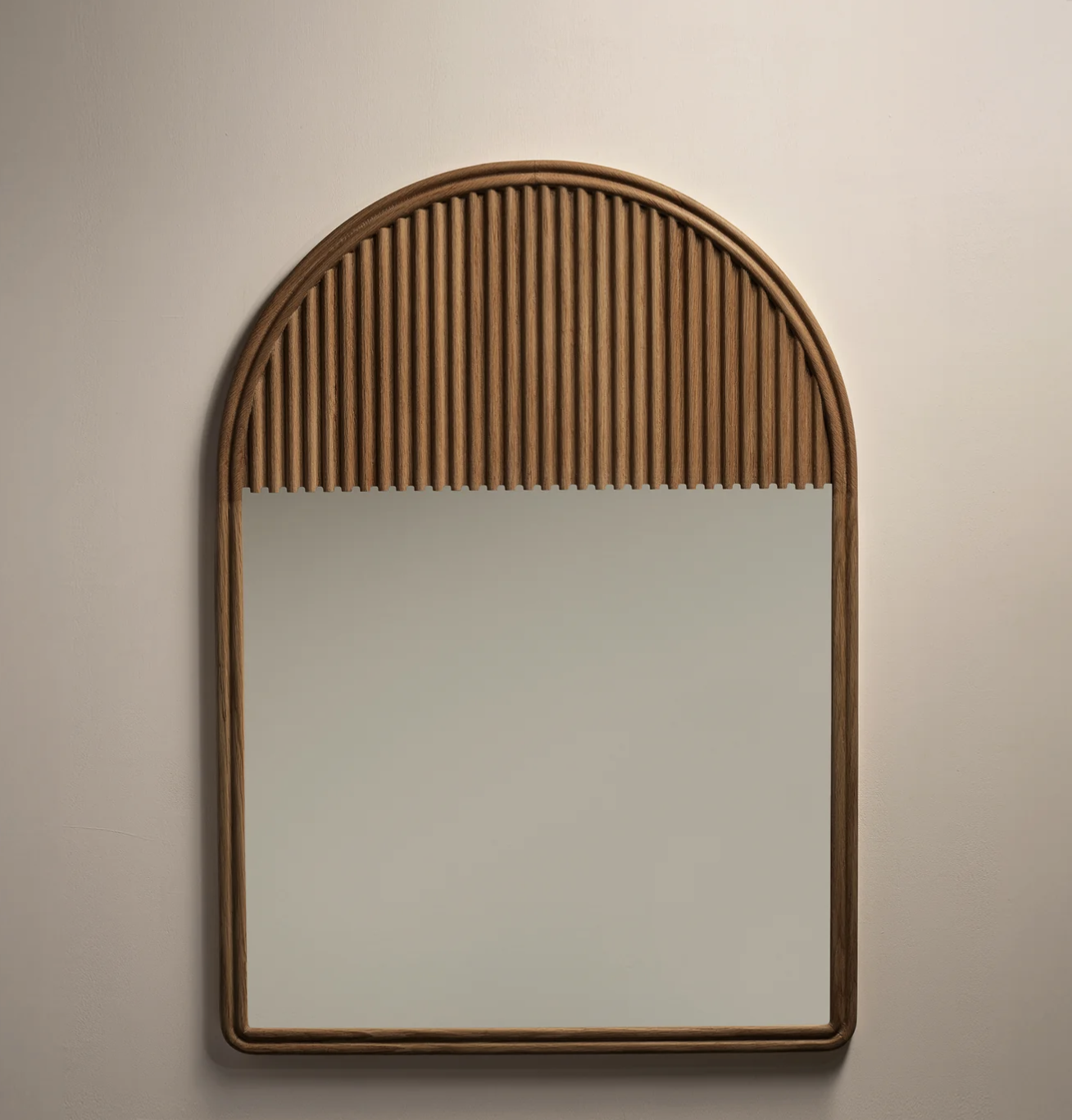 FRINGE MIRROR ARCHED 42 par Roll & Hill