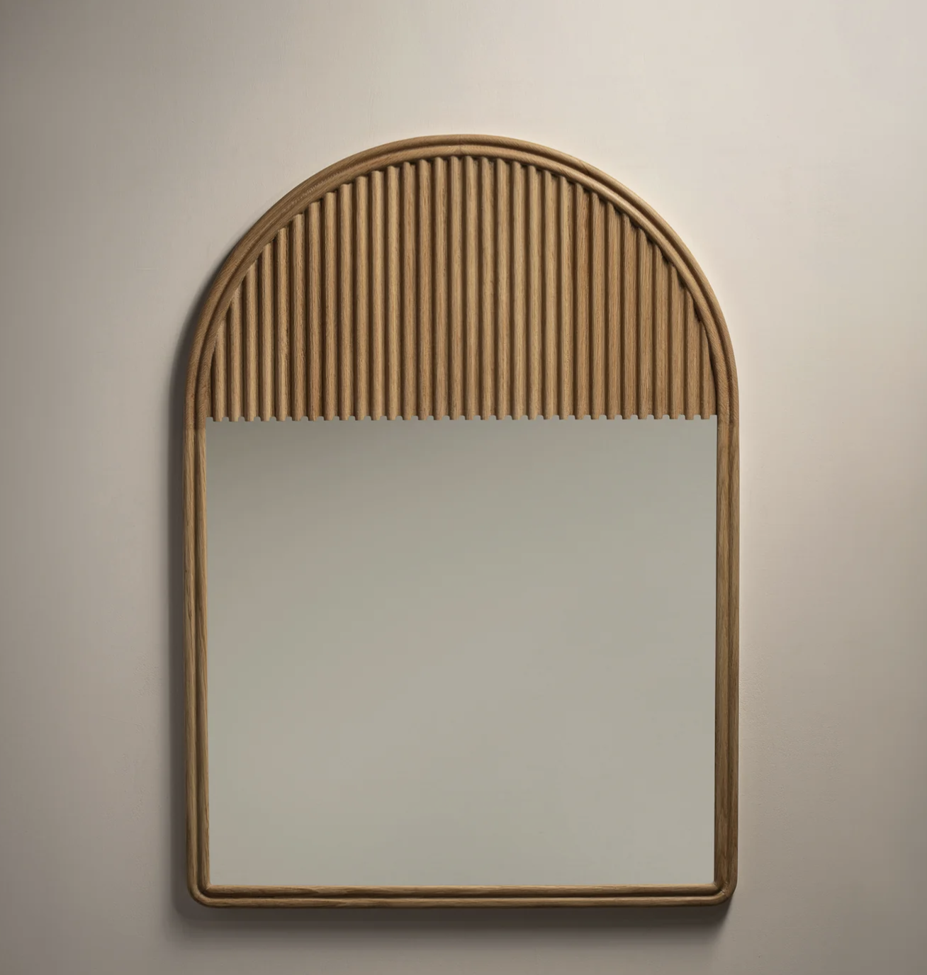 FRINGE MIRROR ARCHED 42 par Roll & Hill