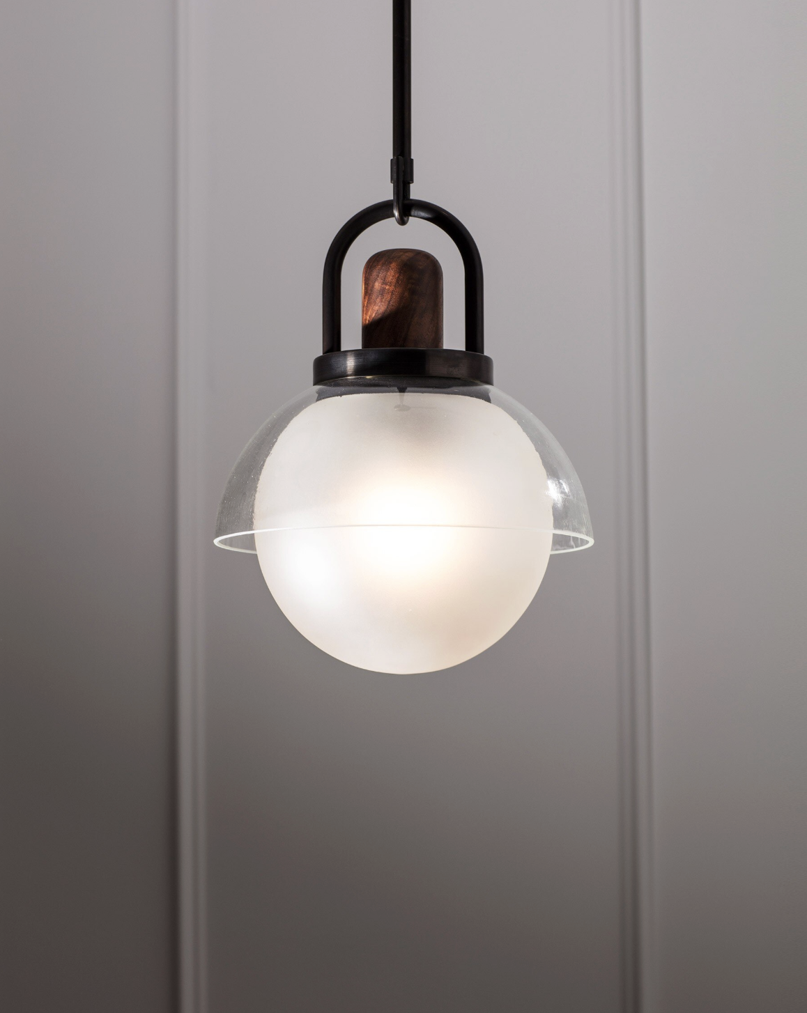 GLASS ARC DOME 10 par Allied Maker