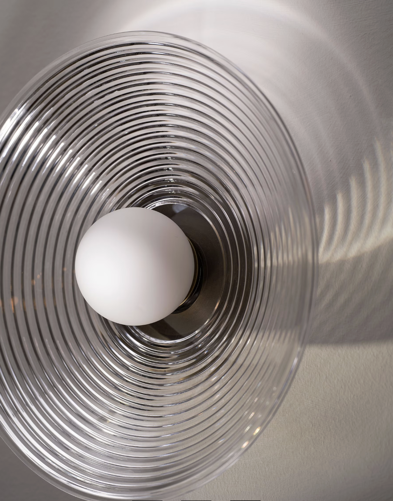 GLASS CONCENTRIC 12 par Allied Maker