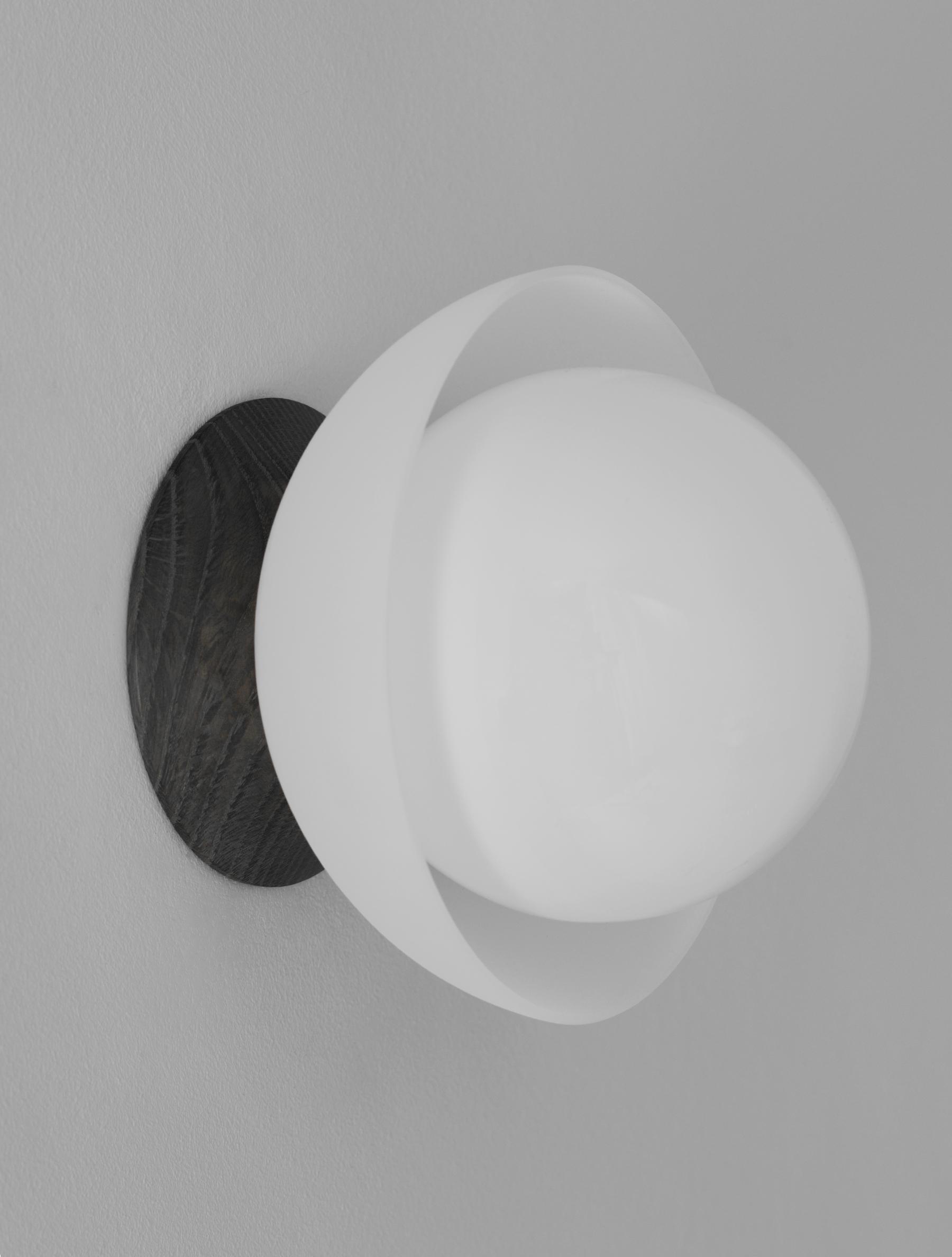 GLASS FLUSH DOME 08 par Allied Maker