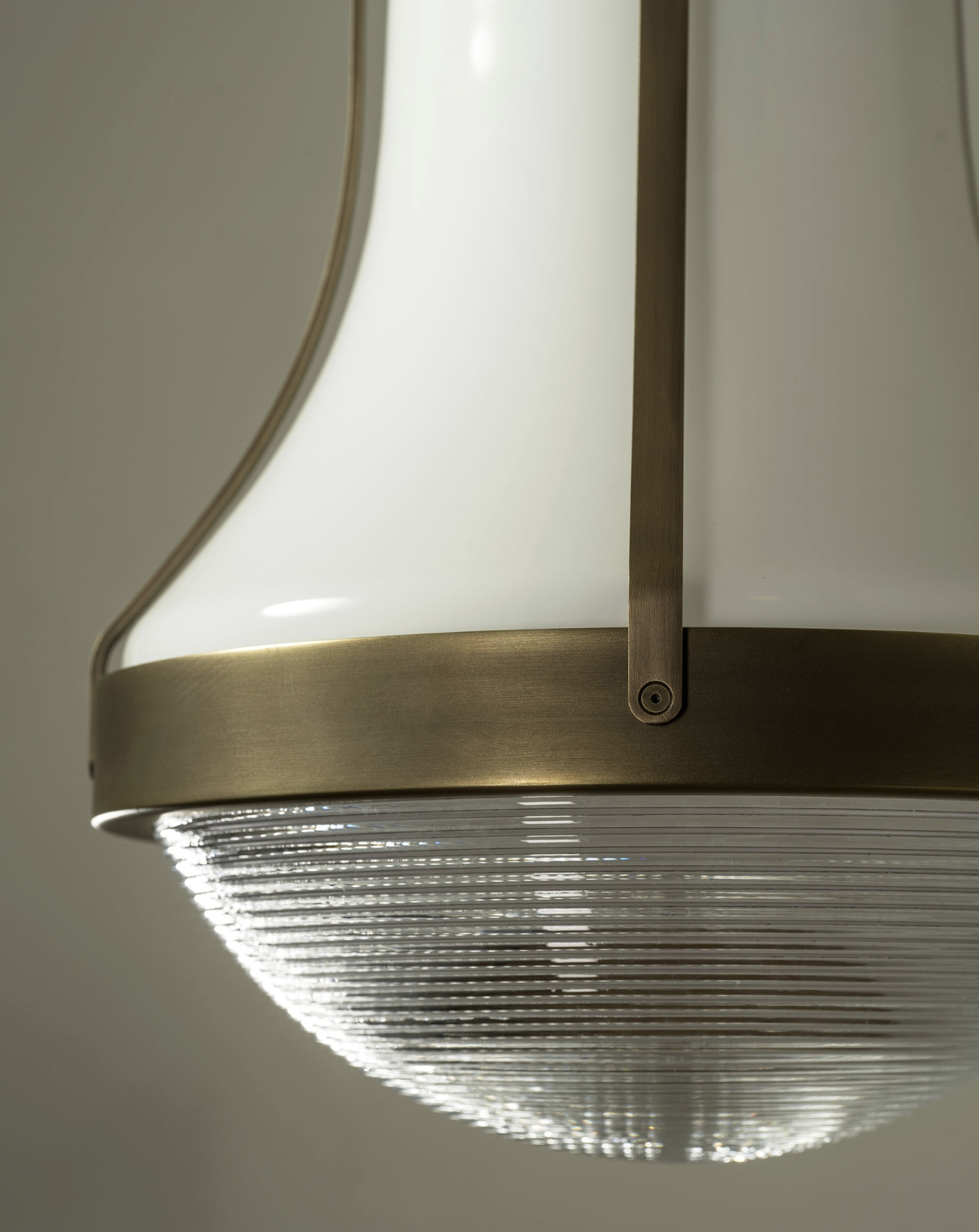 GORDON PENDANT 12 par Allied Maker