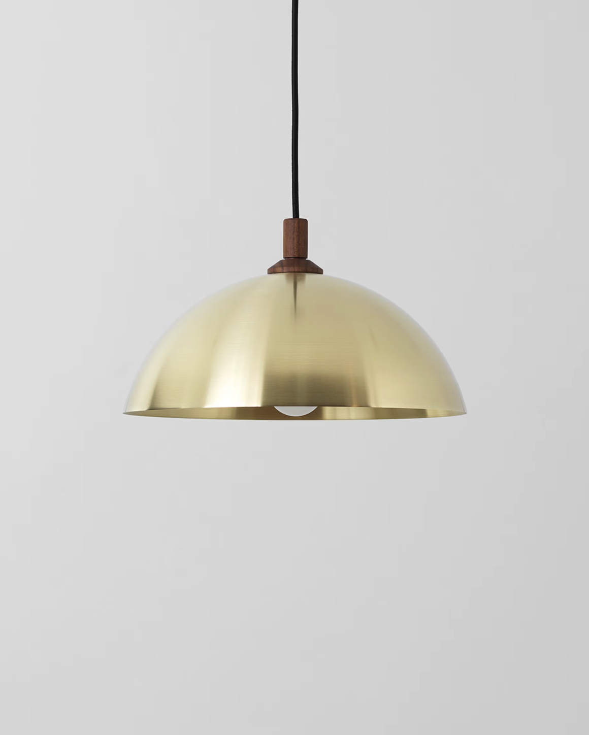 HALF DOME PENDANT 14 par Allied Maker