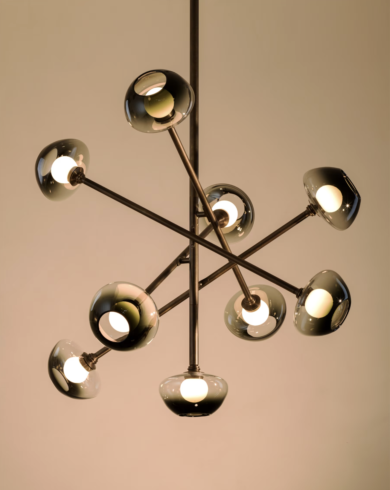 LIBRA CHANDELIER par Allied Maker