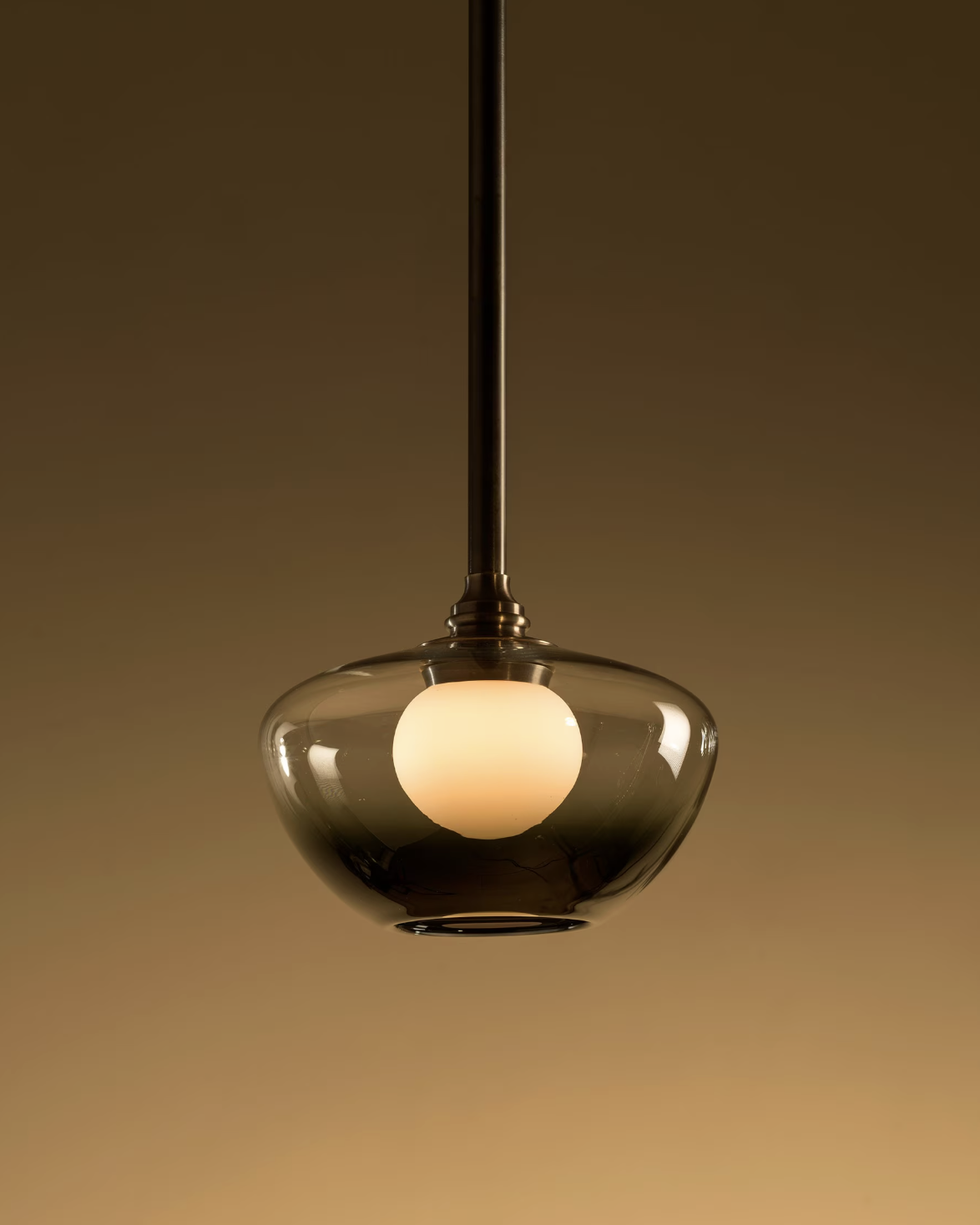 MOLTEN PENDANT par Allied Maker