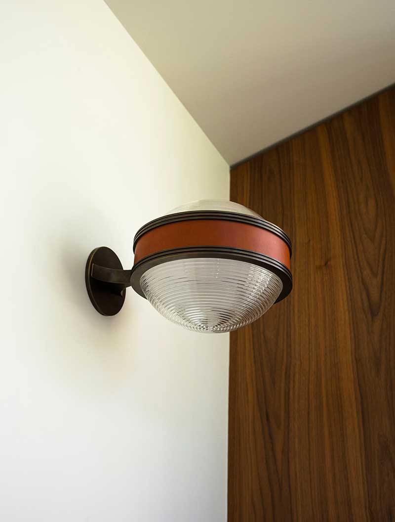MONOSCOPE NAUTILUS SCONCE par Allied Maker