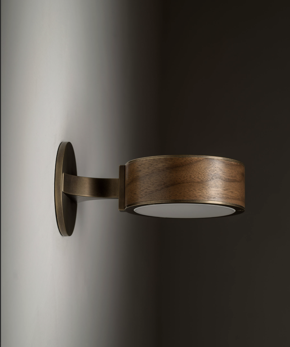 MONOSCOPE SCONCE MINI par Allied Maker