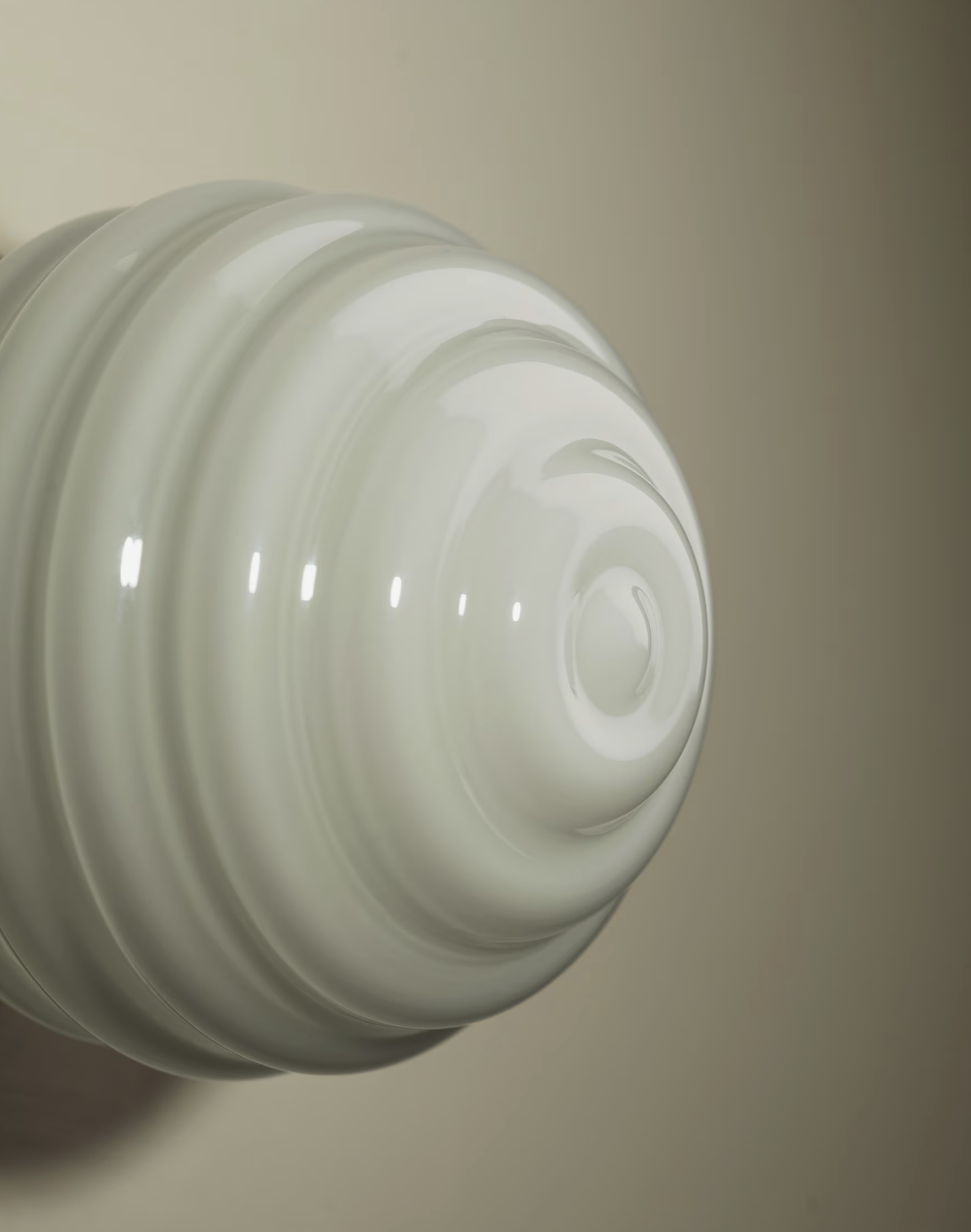 NAUTILUS TRIMLESS MINI ORB 3 par Allied Maker