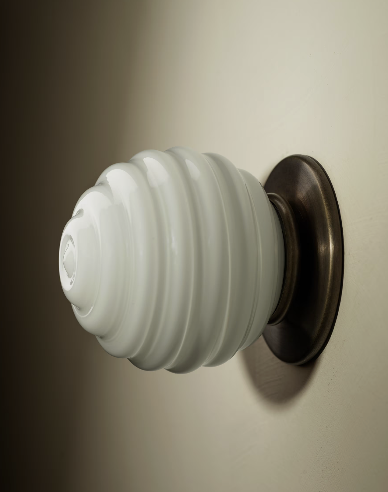 NAUTILUS TRIMLESS MINI ORB 3 par Allied Maker