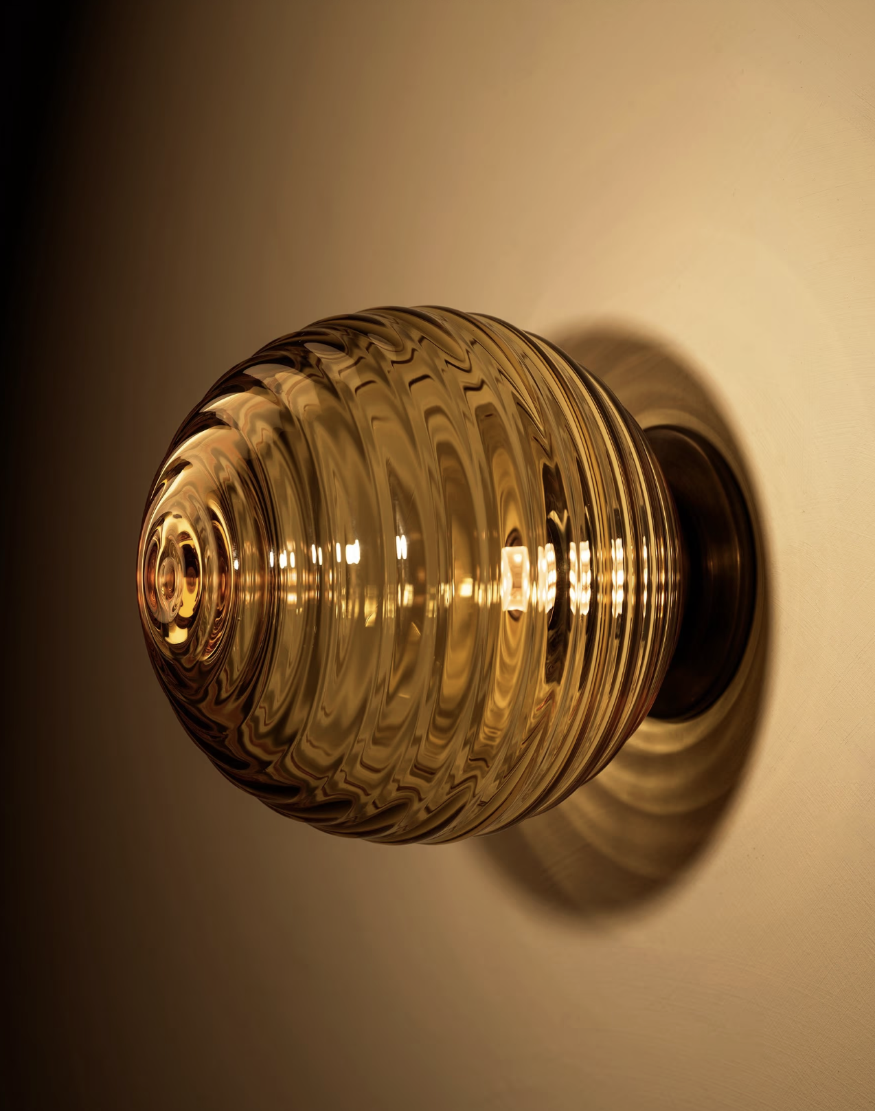 NAUTILUS TRIMLESS MINI ORB 5 par Allied Maker