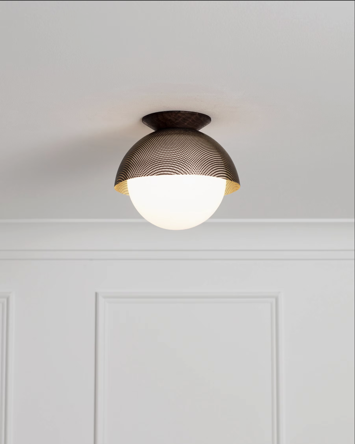 PERFORATED ARC DOME 10 par Allied Maker