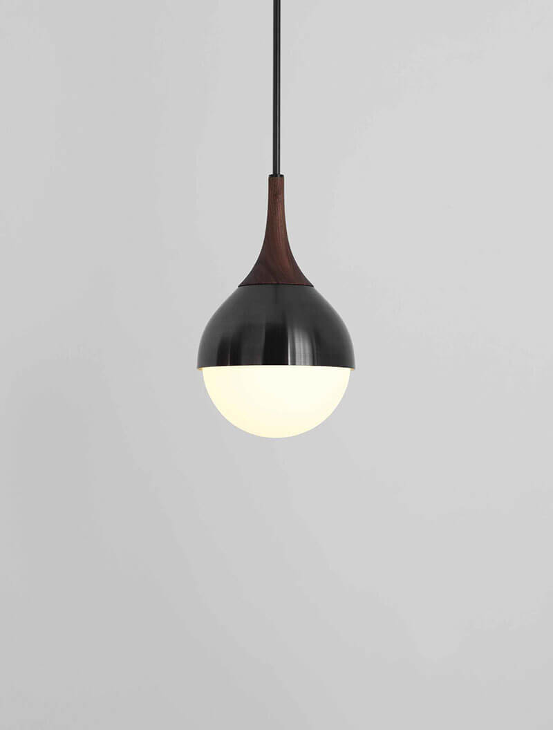 POISE PENDANT 11 par Allied Maker