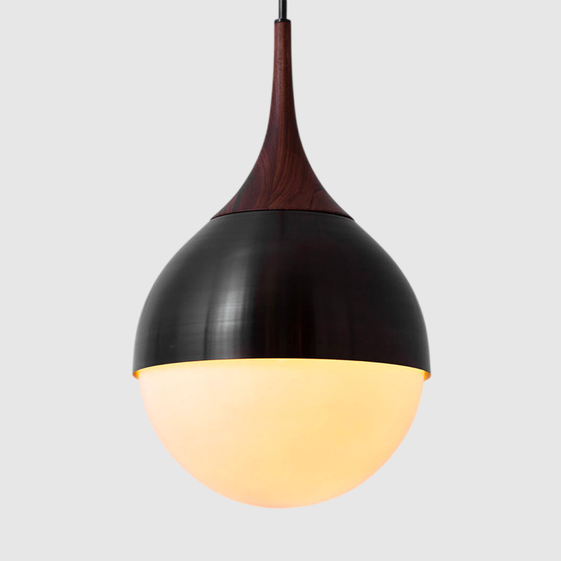 POISE PENDANT 16 par Allied Maker