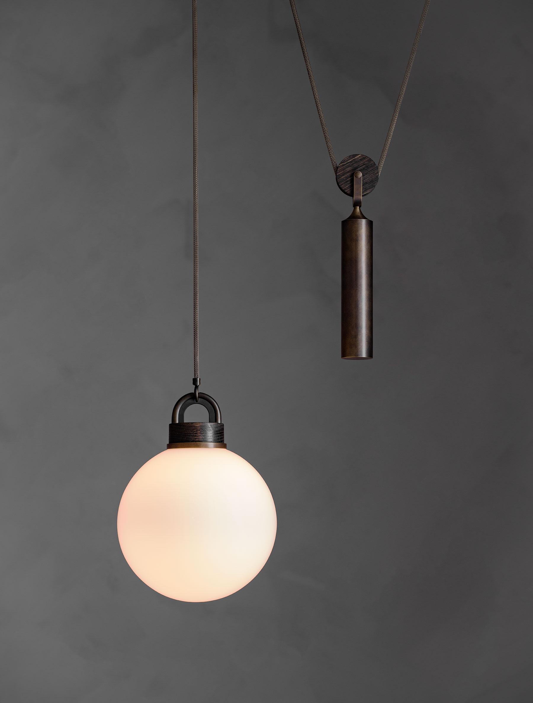 PULLEY PENDANT par Allied Maker