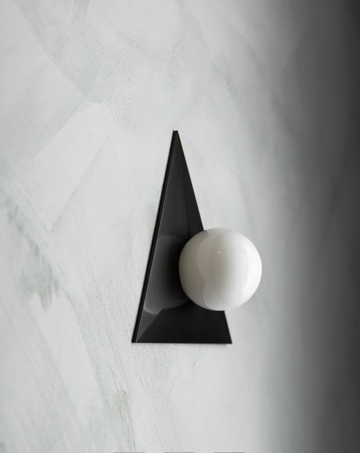 TRIANGLE MINI ORB par Allied Maker