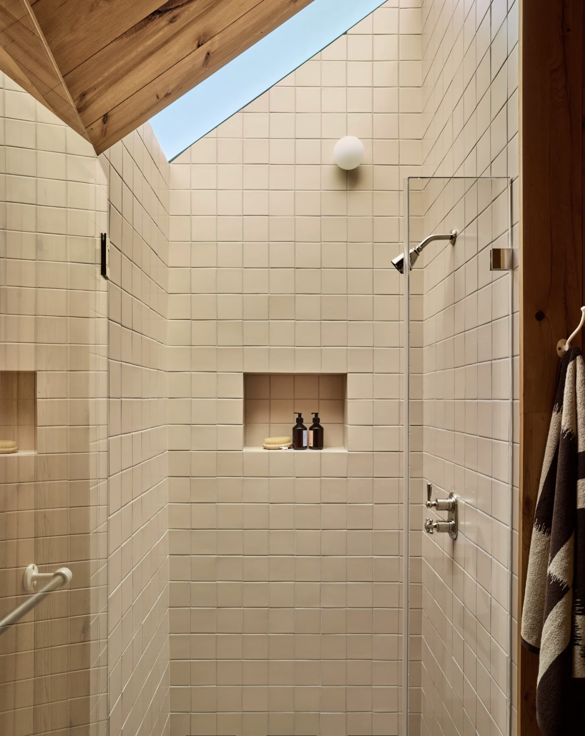 TRIMLESS MINI ORB 5 par Allied Maker