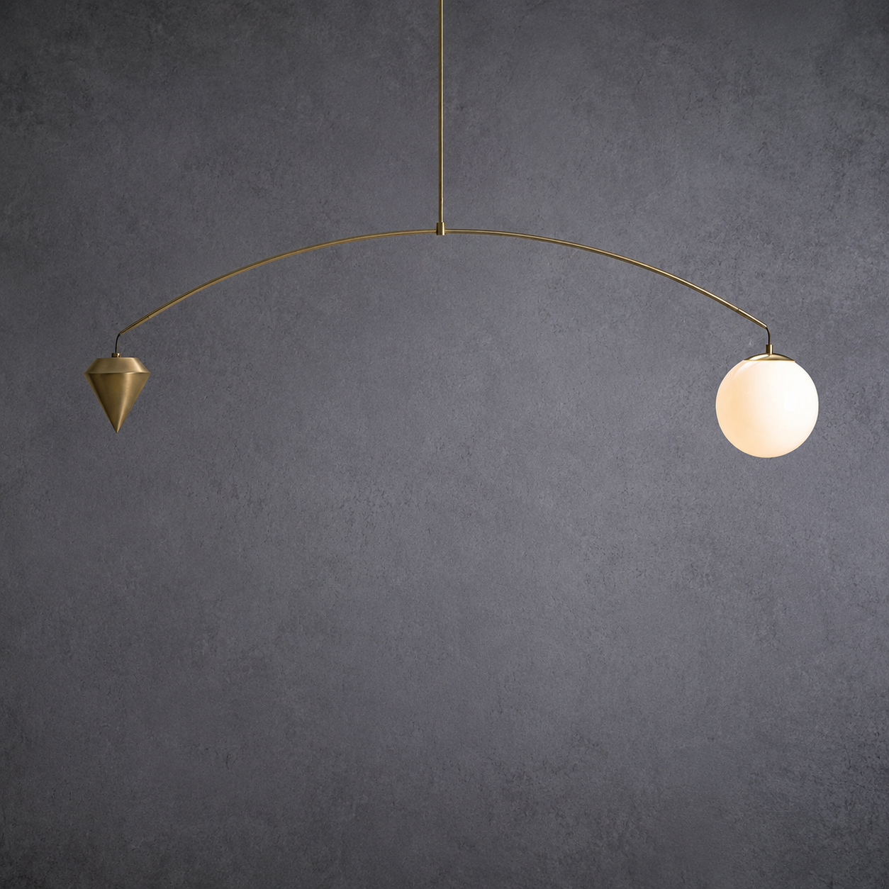 ARC LIGHT par Anna Karlin