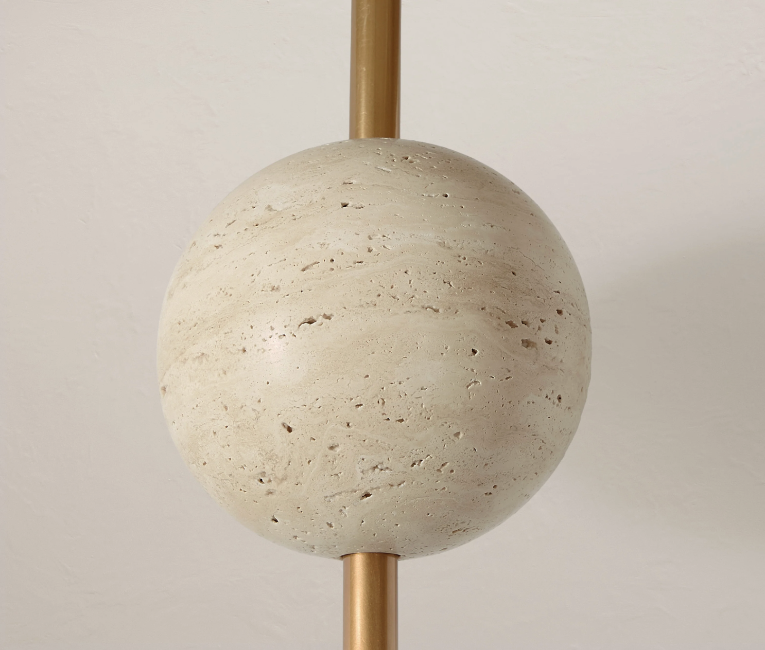 FORM LIGHT - TRAVERTINE par Anna Karlin