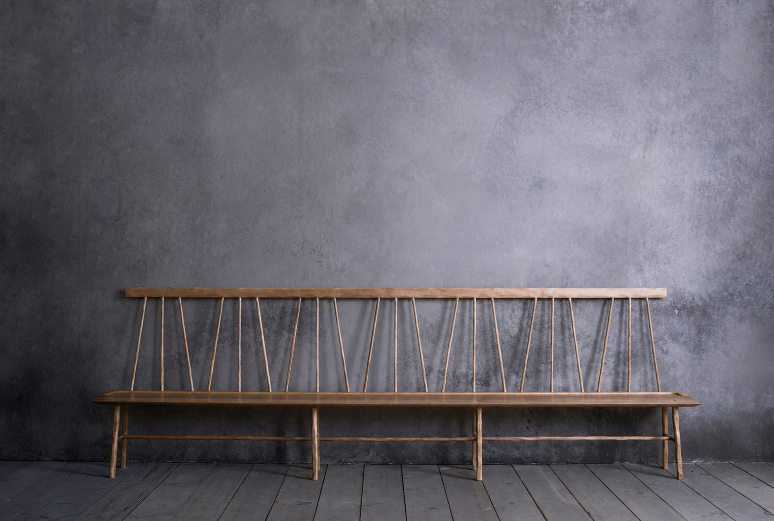 GLYPH BENCH par Anna Karlin