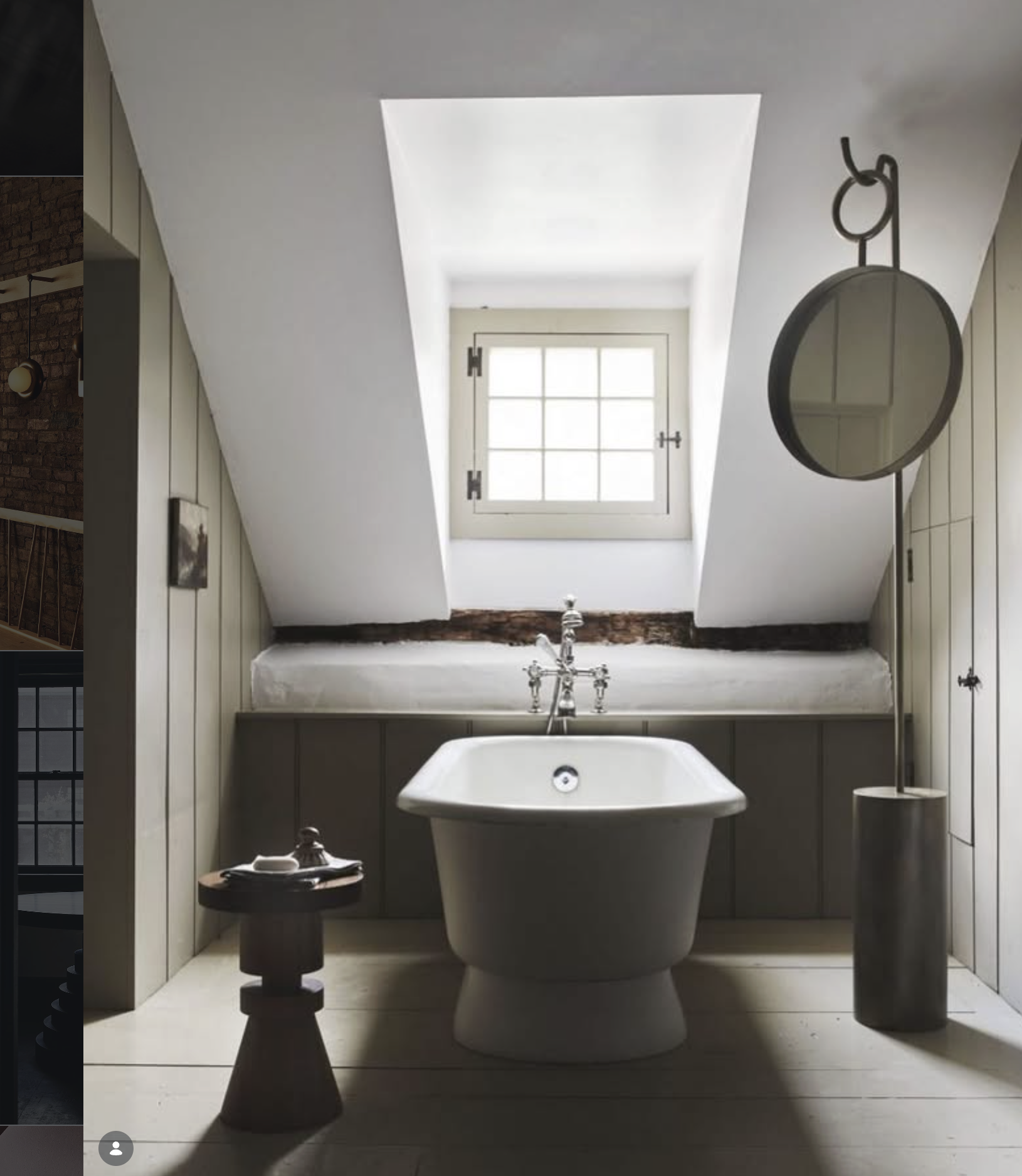 HANGING MIRROR par Anna Karlin