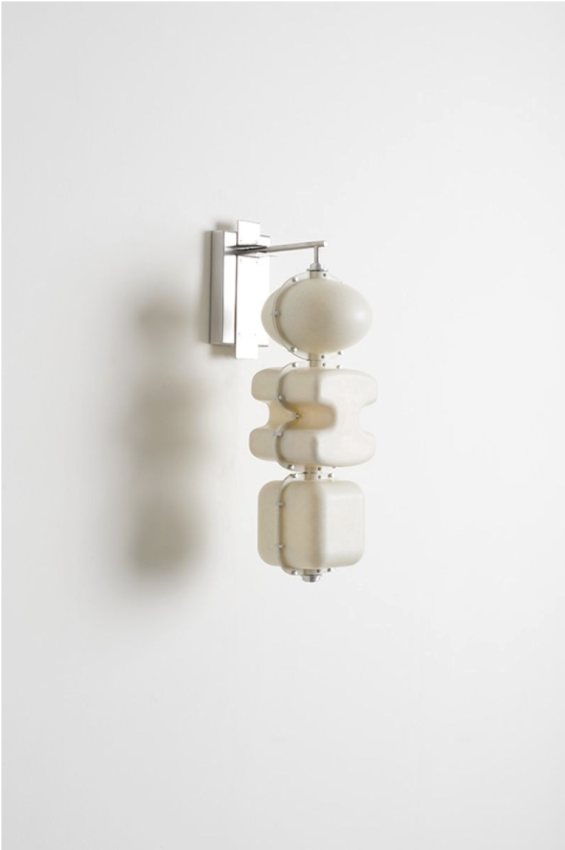 LANTER STACK SCONCE - SHORT par Anna Karlin