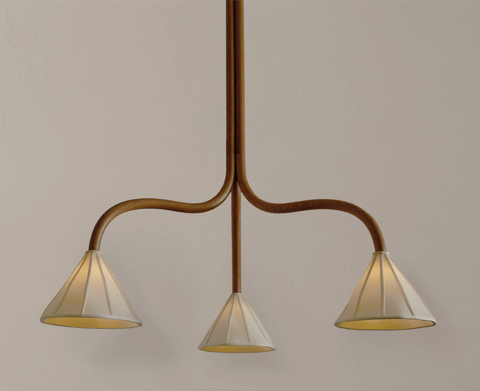 MULBERRY CONE PENDANT - TRIO par Anna Karlin