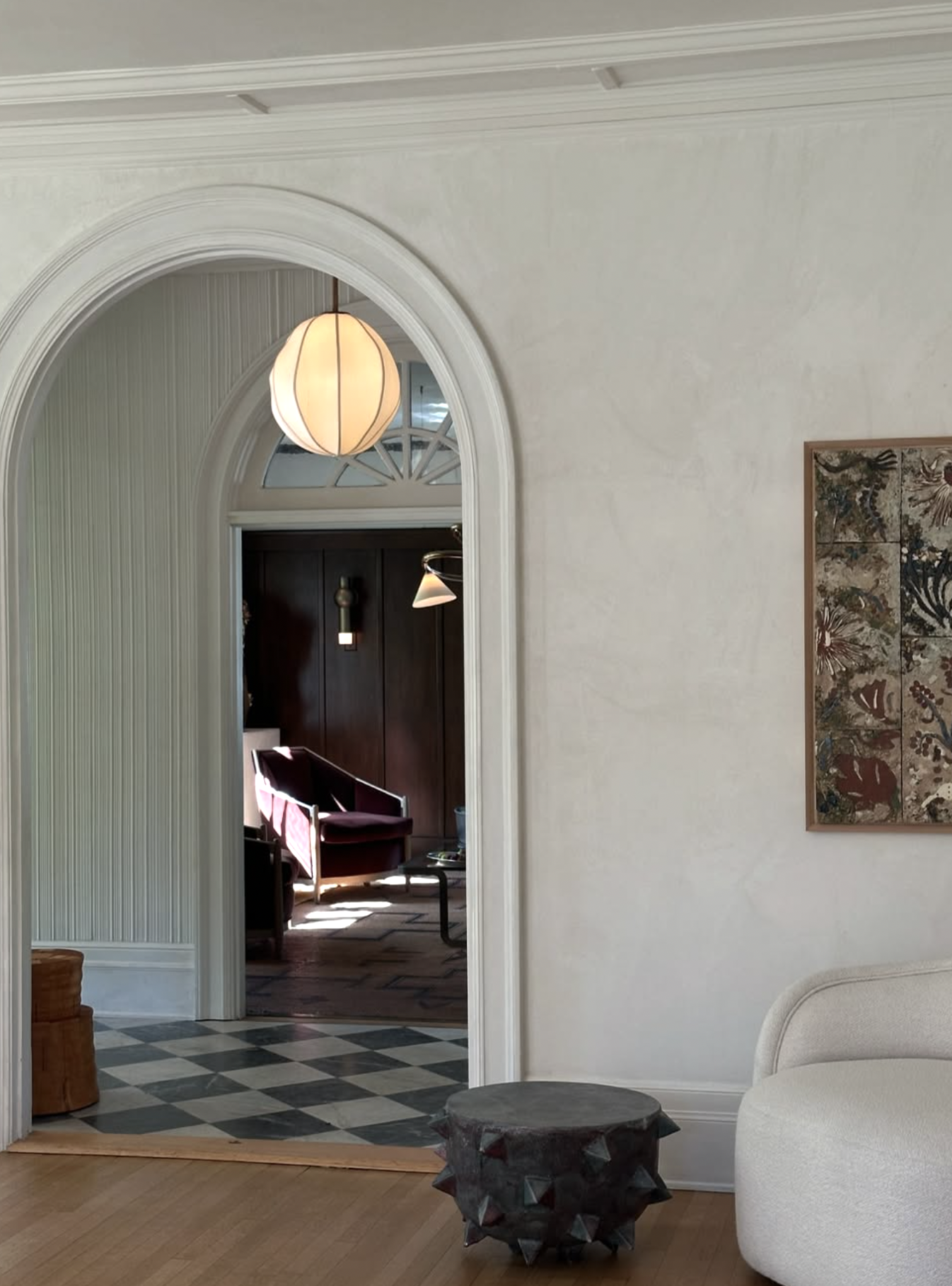 MULBERRY GLOBE PENDANT par Anna Karlin