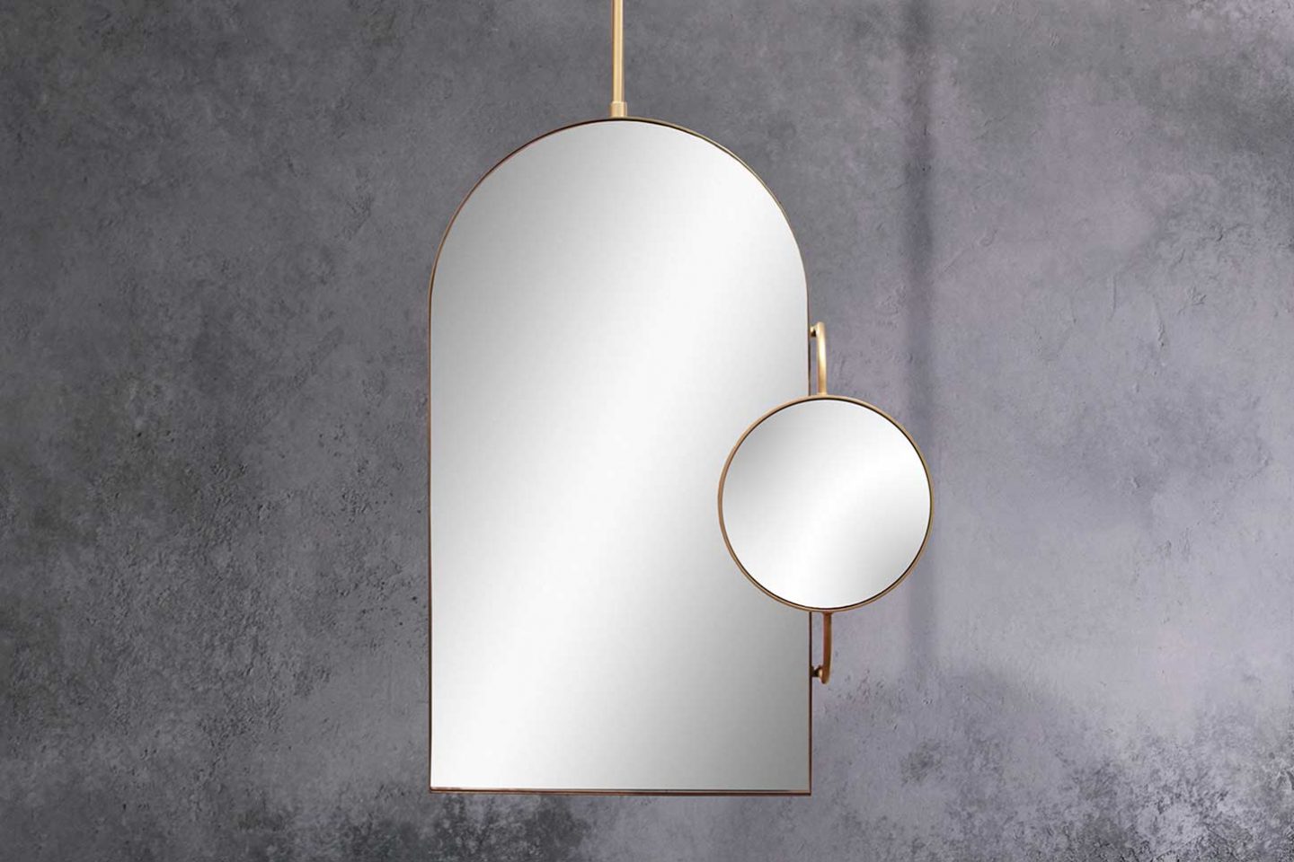 PENDANT MIRROR par Anna Karlin