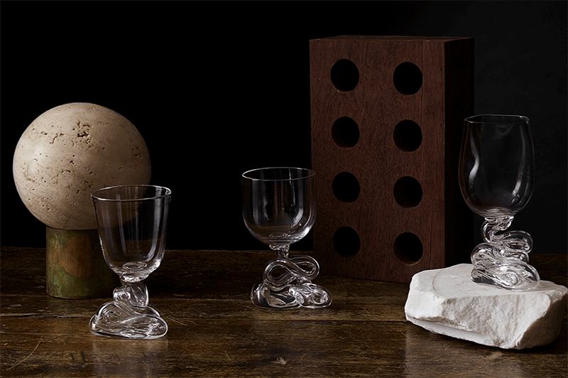 SQUIDGE GLASSWARE par Anna Karlin